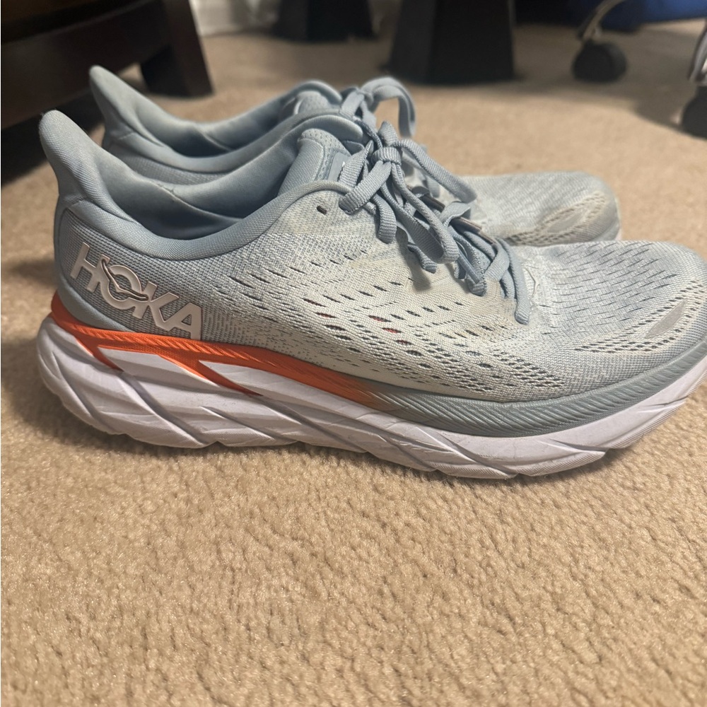 Hoka Clifton 8